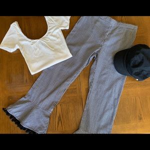 High waisted Gingham Flair Pom Pant